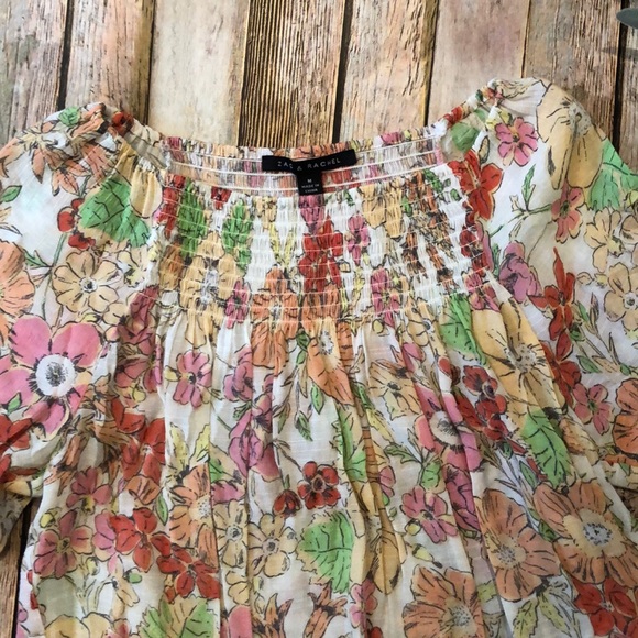 Zac & Rachel Floral Top - Picture 4 of 8